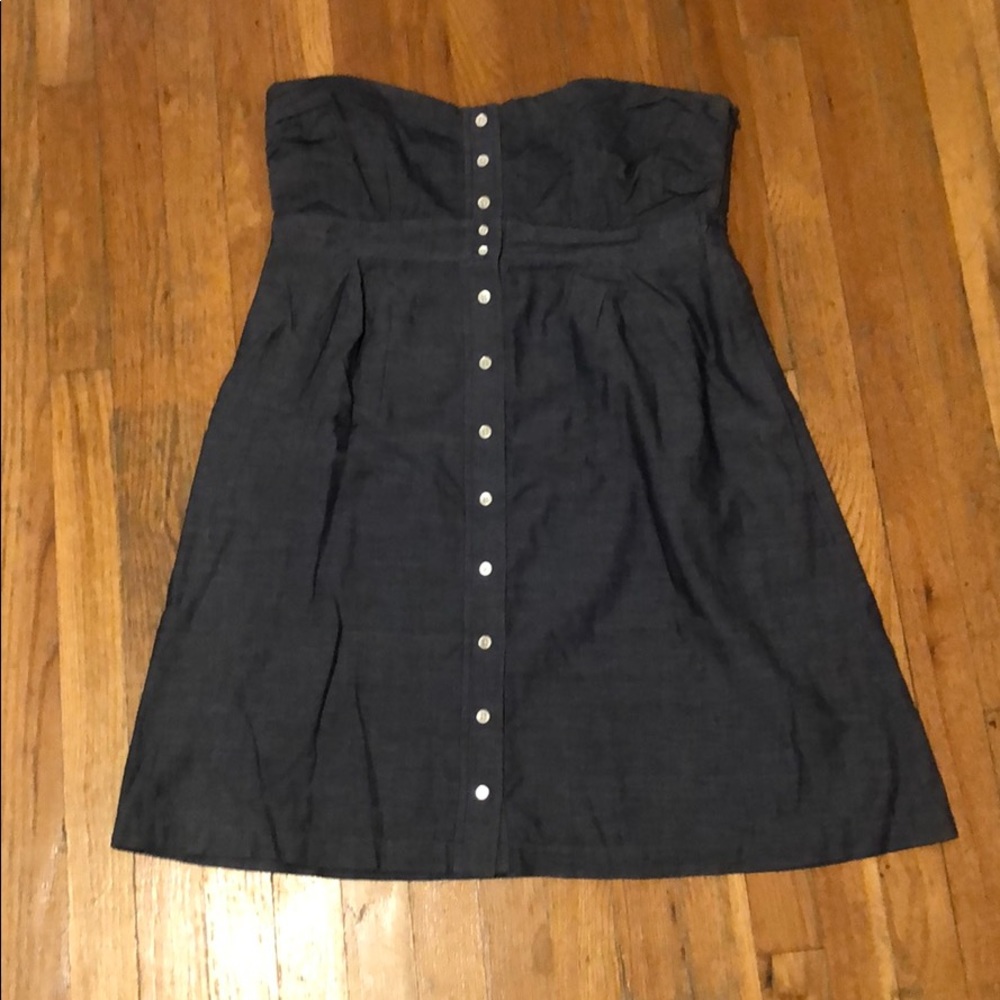 Strapless dress
